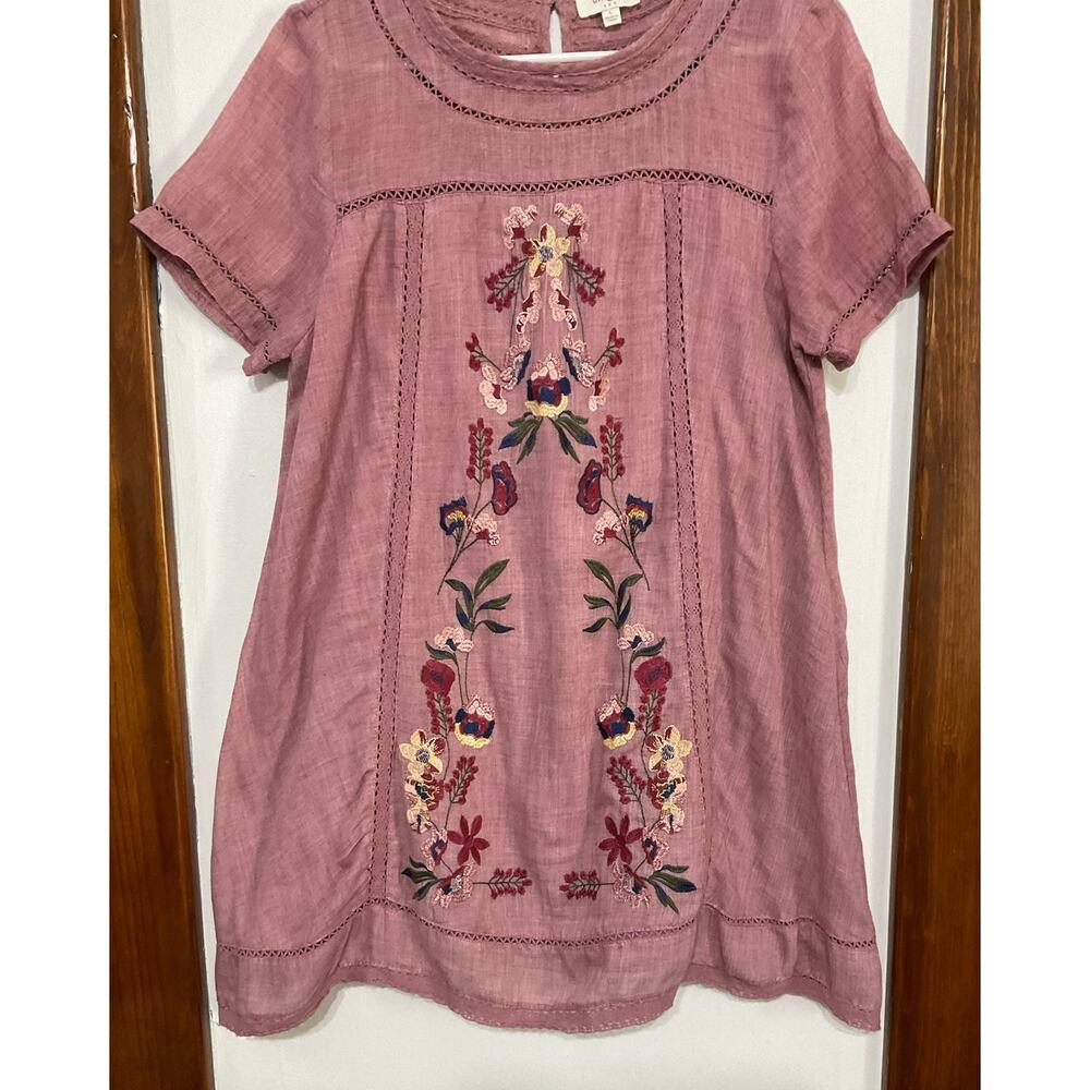 Floral Embroidered Mini Dress Size Large Keyhole Back Cotton Blend Boho - Picture 3 of 8
